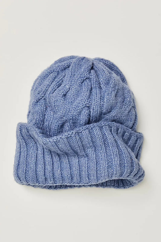 FREE PEOPLE COASTLINE BEANIE HERITAGE BLUE