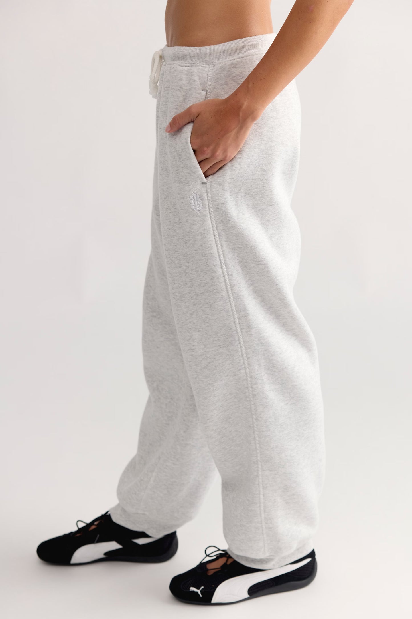 FREE PEOPLE FINAL CALL JOGGER WHITE HEATHER GREY