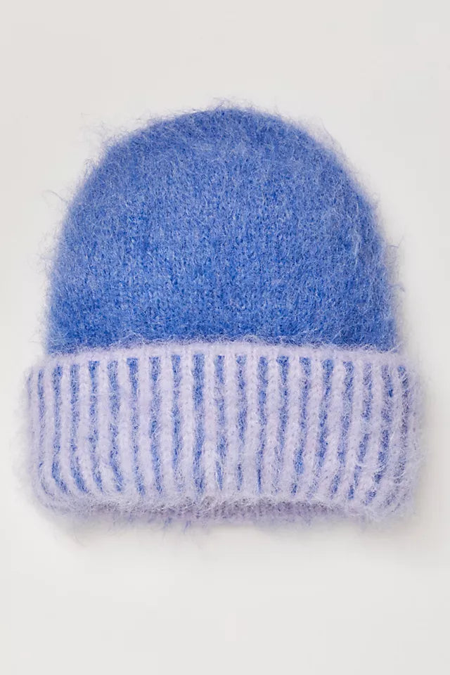 FREE PEOPLE FOREVER FUZZY BEANIE PERIWINKLE