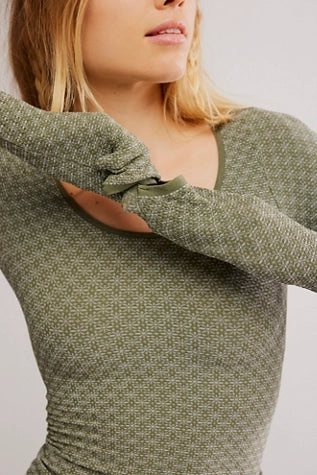 FREE PEOPLE LOVE LETTER LONG SLEEVE ADVENTURER