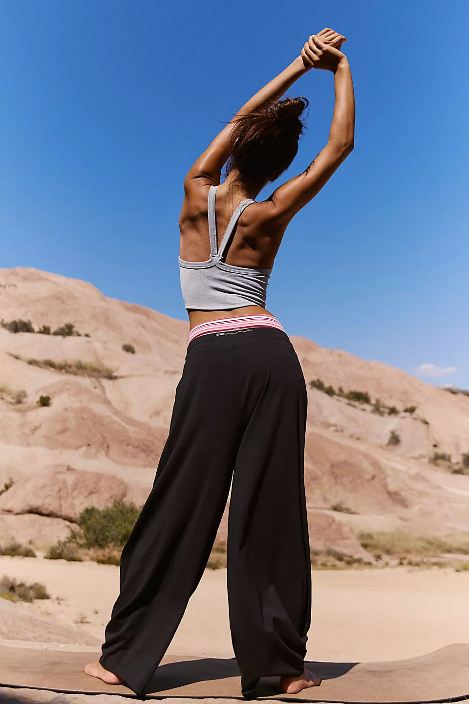 FREE PEOPLE MOVEMENT HOT SHOT EASY PANT SOLID BLACK
