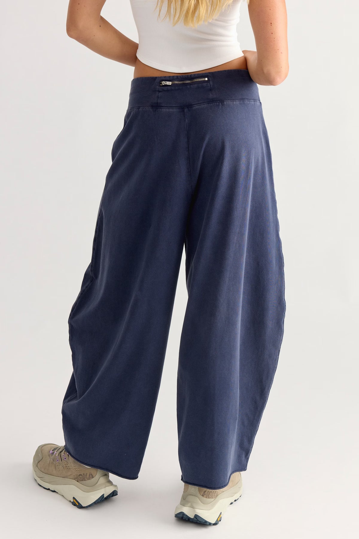 FREE PEOPLE MOVEMENT HOT SHOT EASY PANT TRUE NAVY