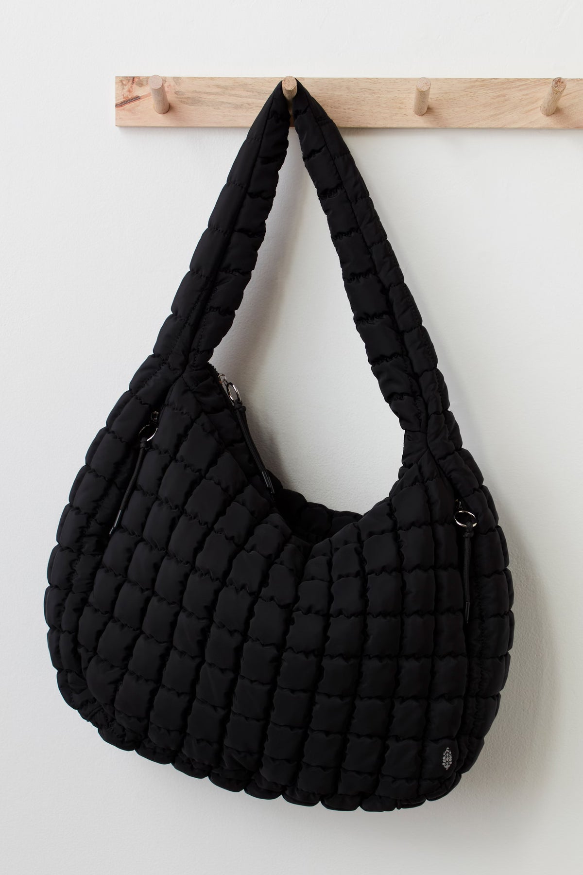 FREE PEOPLE MOVEMENT QUILTED CARRY ALL BLACK