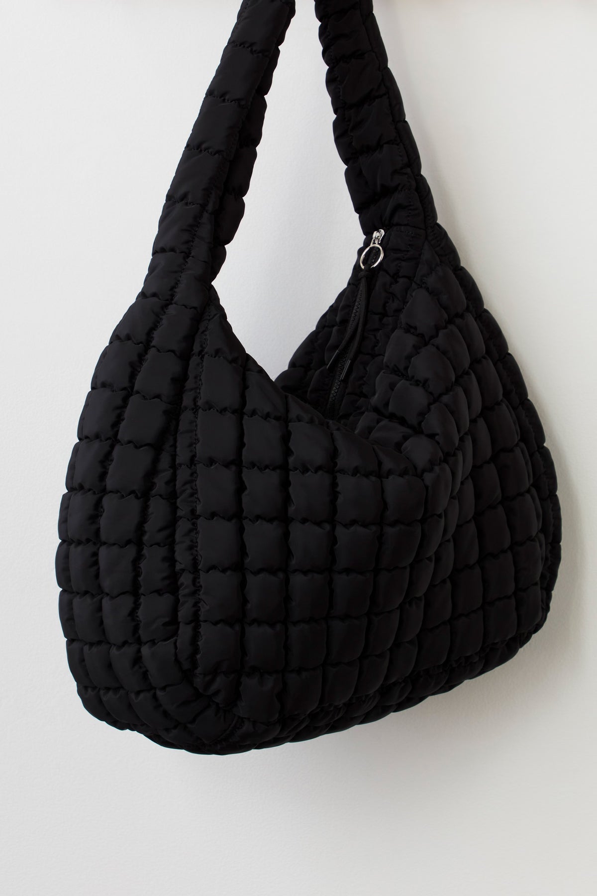 FREE PEOPLE MOVEMENT QUILTED CARRY ALL BLACK