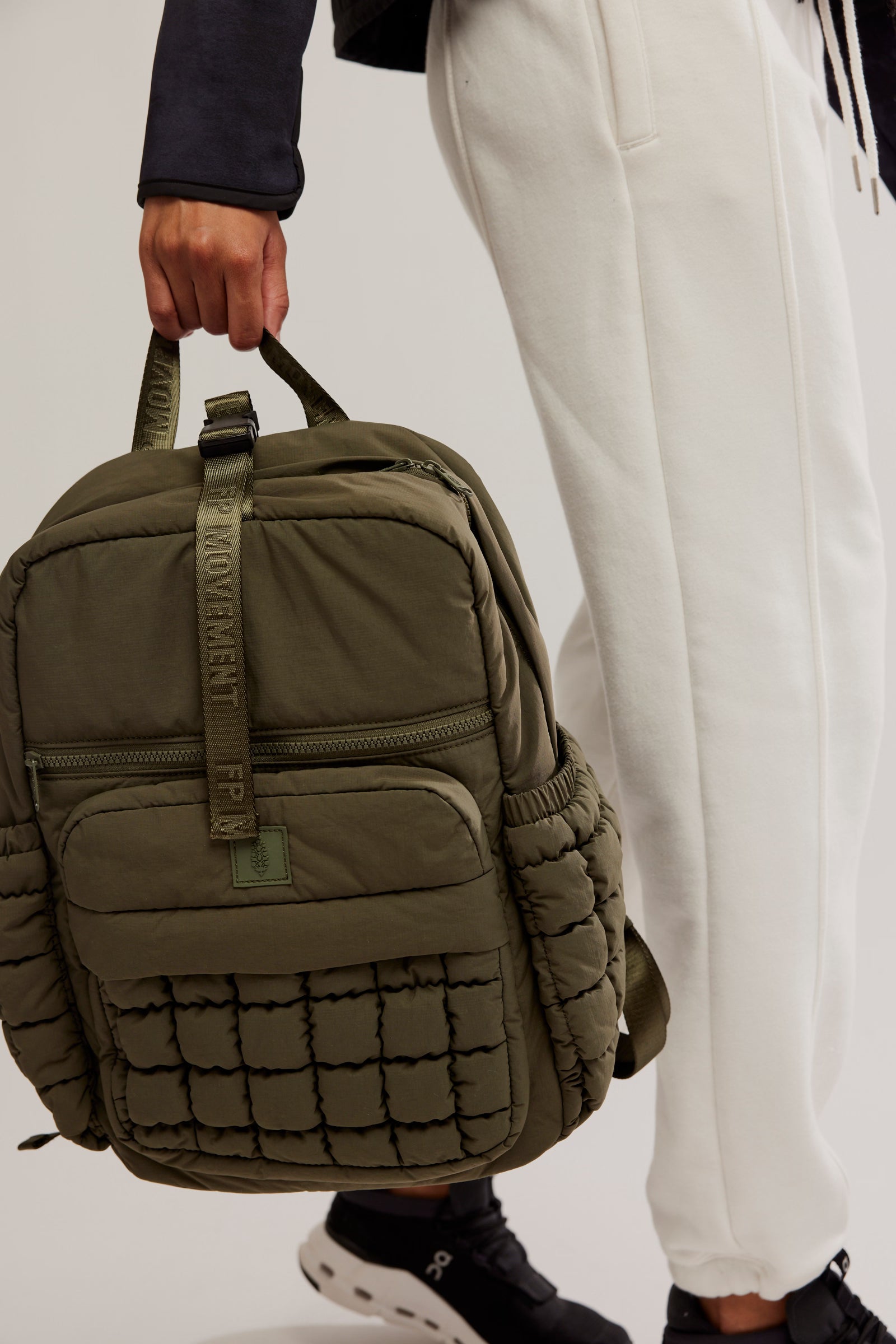 FREE PEOPLE MOVEMENT QUILTED PACK SEAGRASS