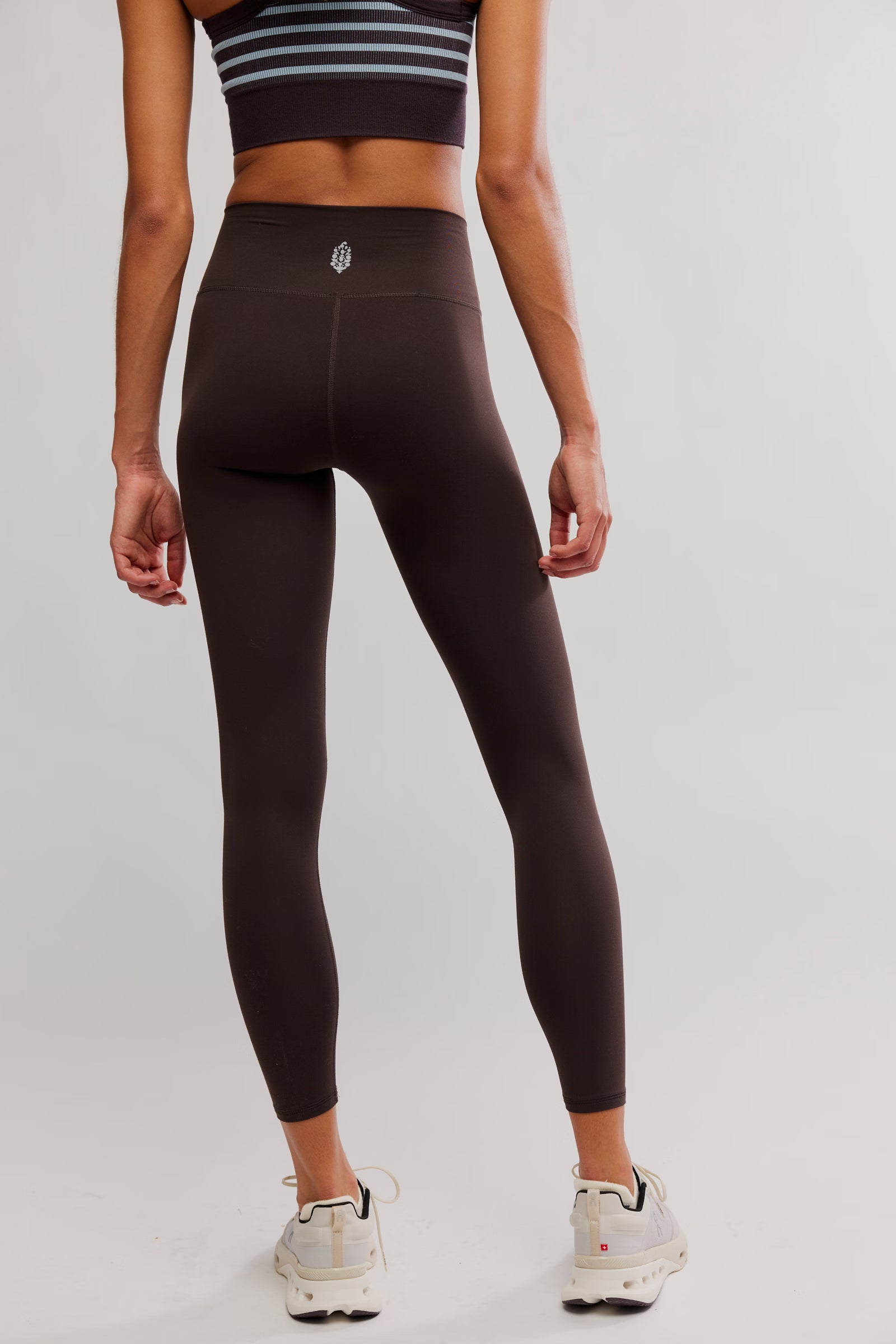 FREE PEOPLE NEVER BETTER LEGGING CHOCOLATE