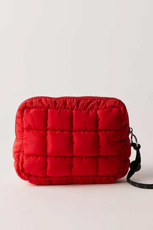 FREE PEOPLE QUILTED MINI CASE WINTERBERRY