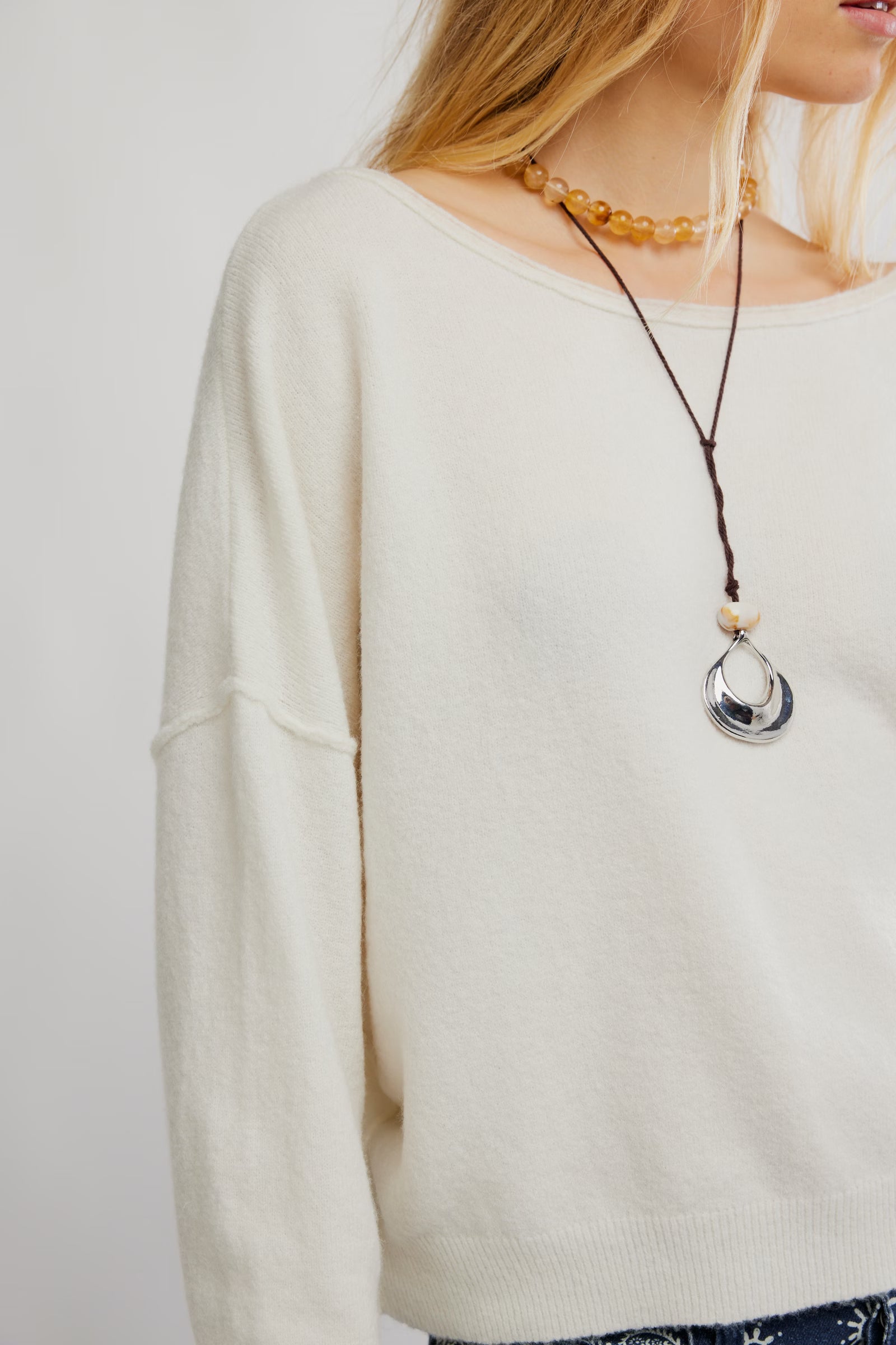 FREE PEOPLE SEE ME PULLOVER WHITE