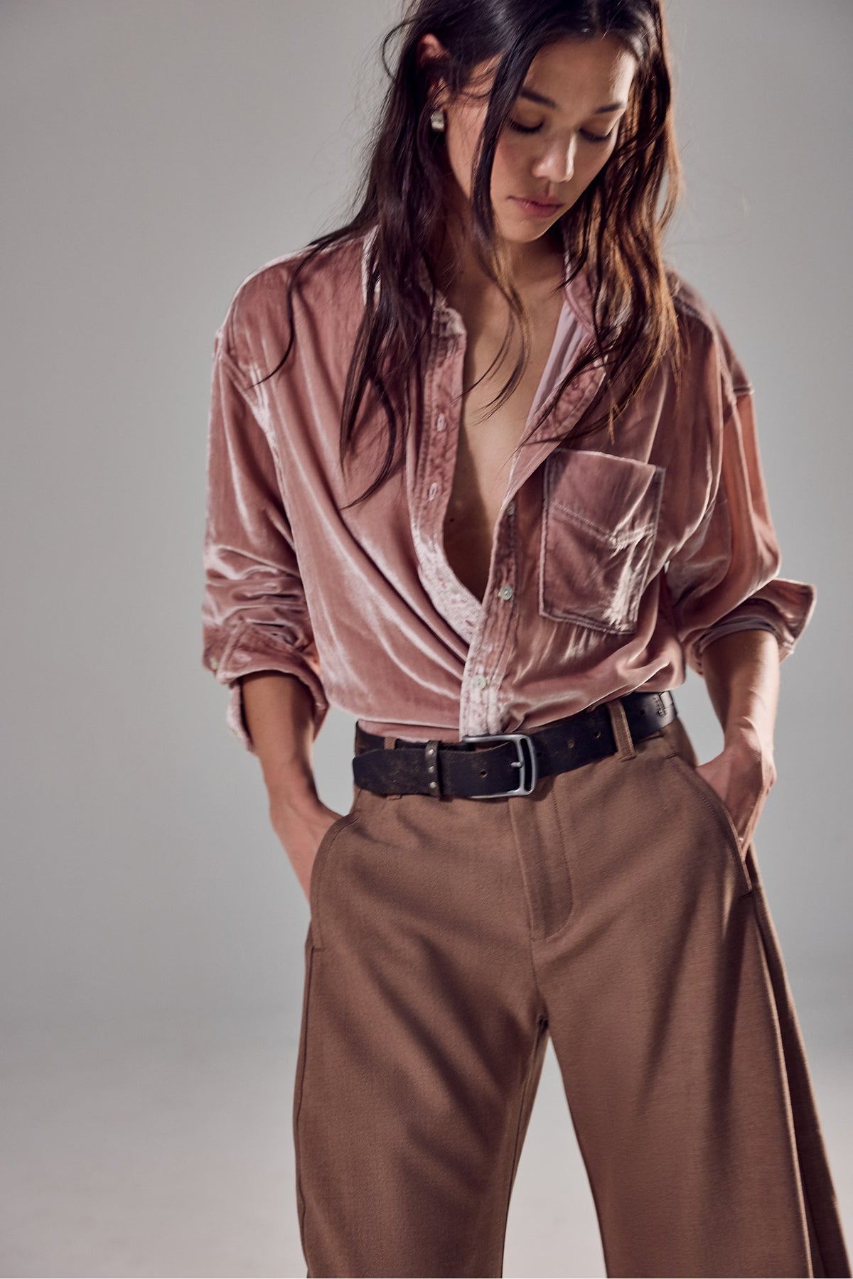 FREE PEOPLE SPOTLIGHT BARREL TROUSER CINNAMON BROWN COMBO