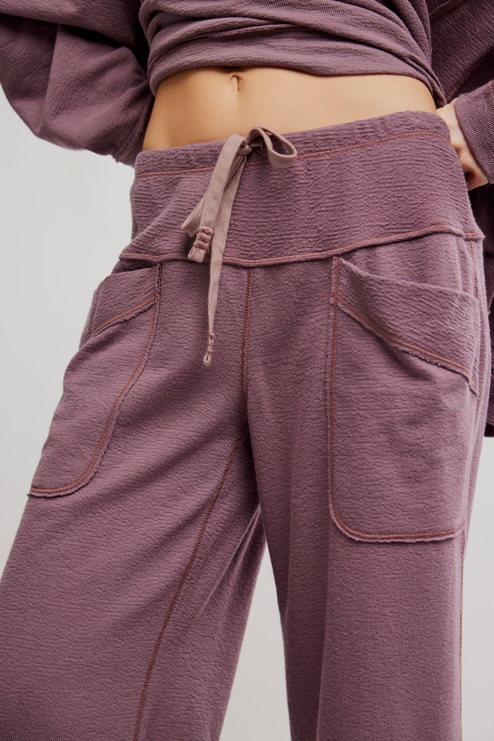 FREE PEOPLE STAYCATION LOUNGE PANT ELDERBERRY TEA
