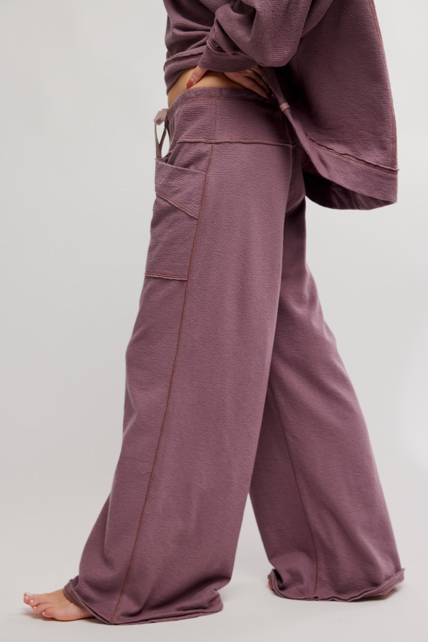FREE PEOPLE STAYCATION LOUNGE PANT ELDERBERRY TEA