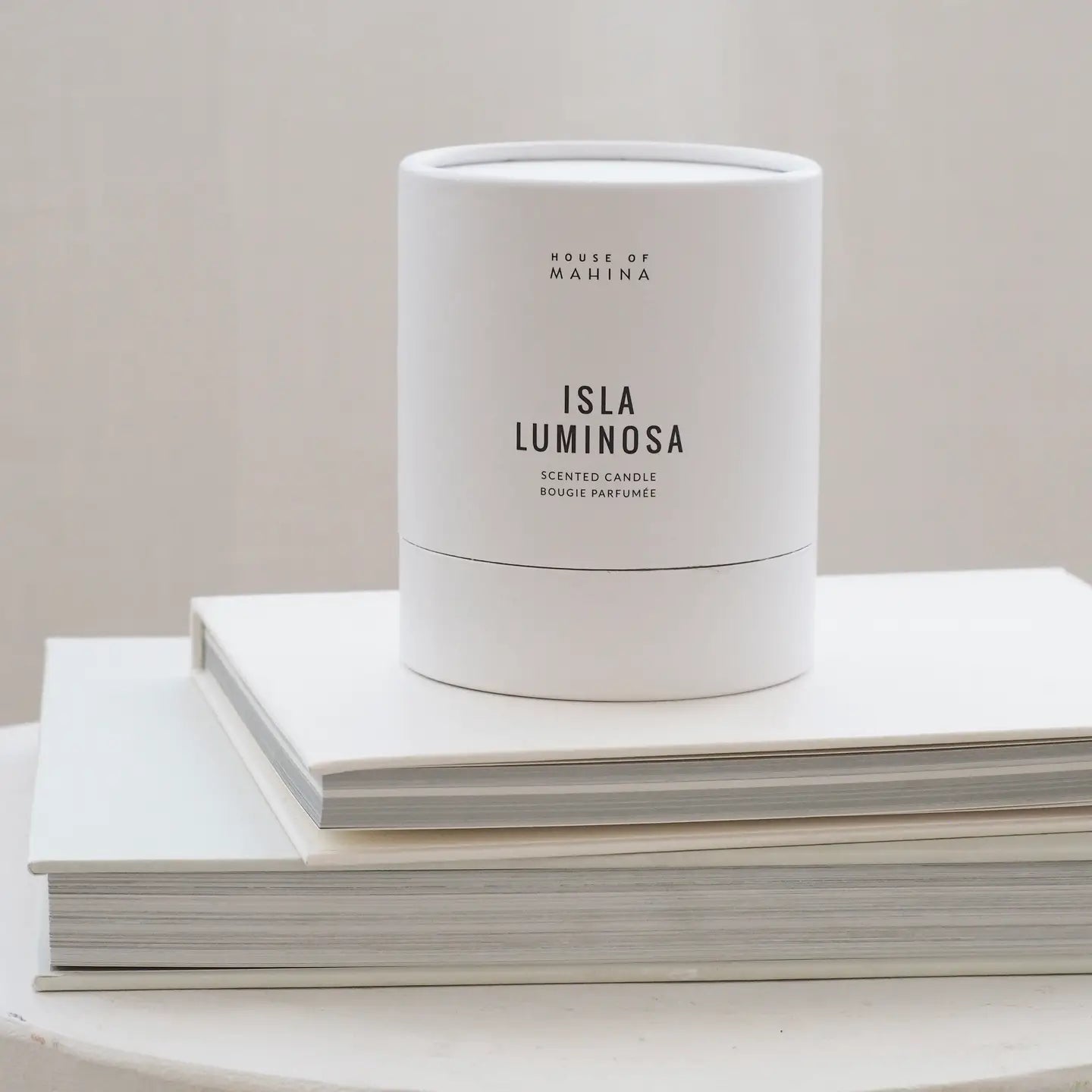 HOUSE OF MAHINA (MAKANA) ISLA LUMINOSA CANDLE 12 OUNCE