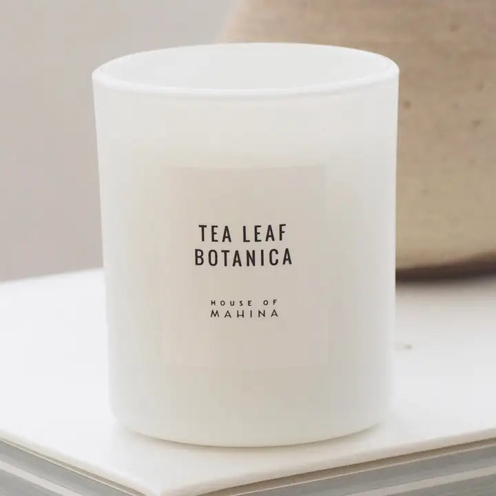 HOUSE OF MAHINA (MAKANA) TEA LEAF BOTANICA  CANDLE 4 OUNCE 