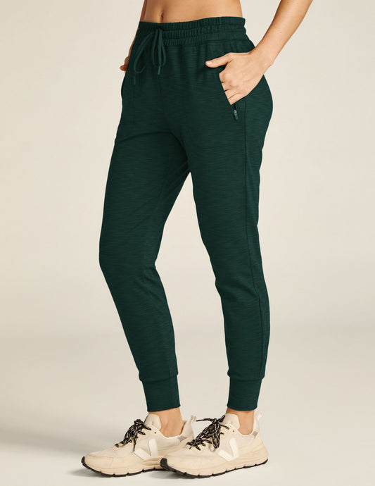 BEYOND YOGA HEATHER RIB STREET JOGGER MIDNIGHT GREEN HEATHER RIB