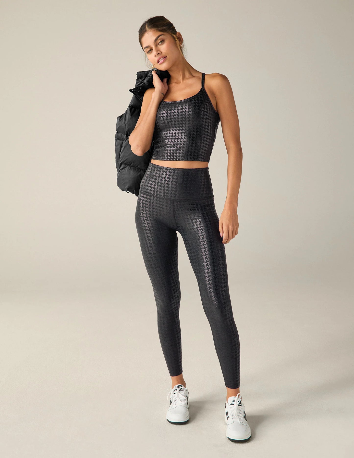 BEYOND YOGA SPACEDYE CAUGHT IN THE MIDI HIGH WAISTED LEGGING HOUNDSTOOTH BLACK