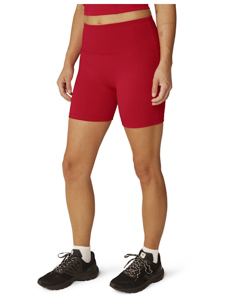 BEYOND YOGA POWERBEYOND STRIVE HIGH BIKE SHORT RETRO RED