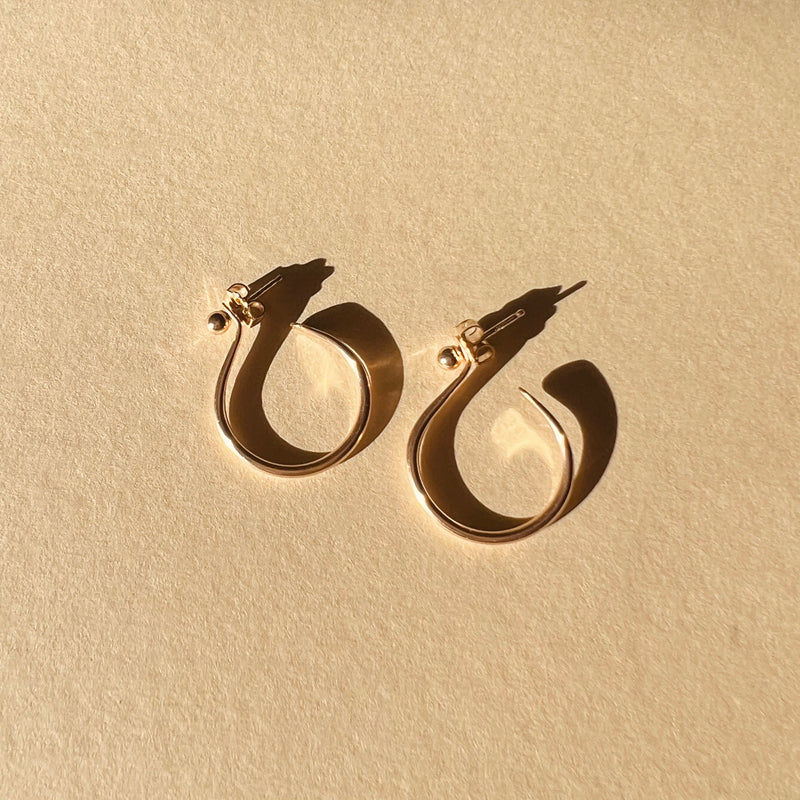 In Situ Kvika Hoops 14K gf