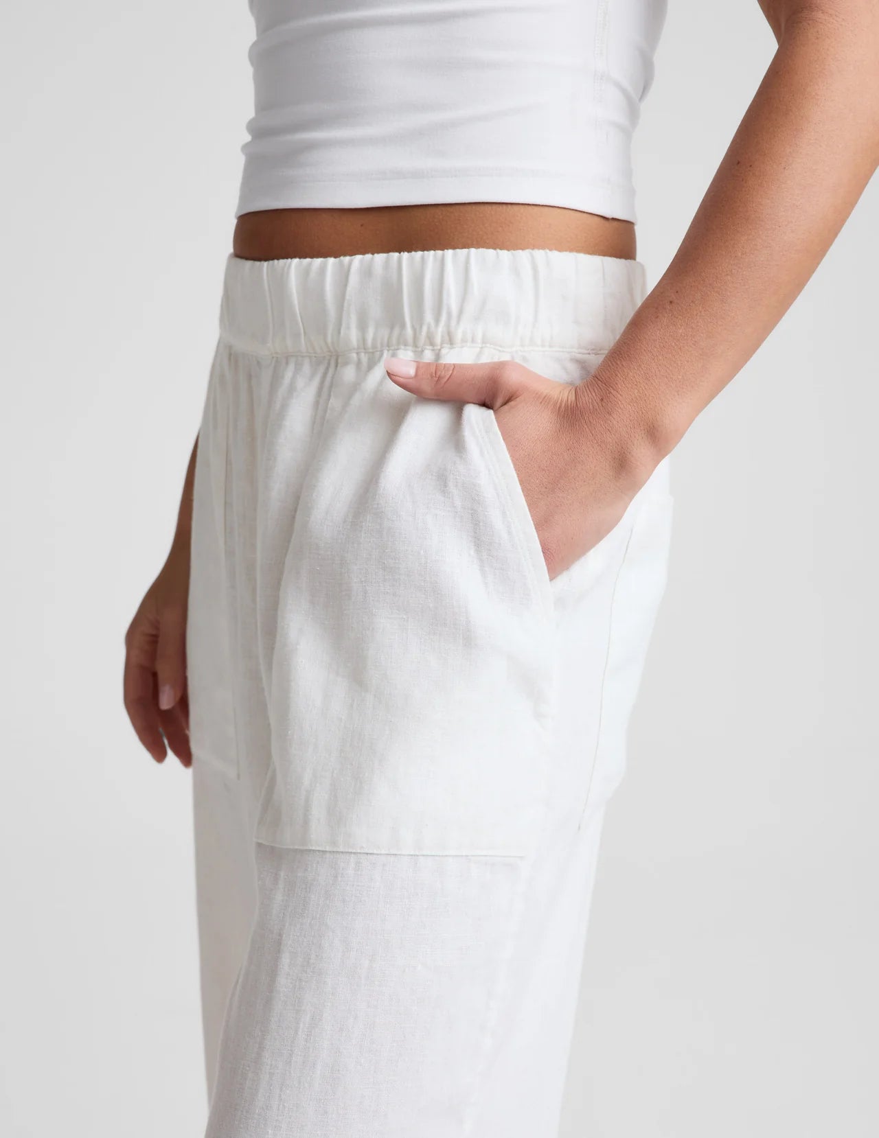 BEYOND YOGA SOFT WASH LINEN EASY WIDE LEG PANT WHITE