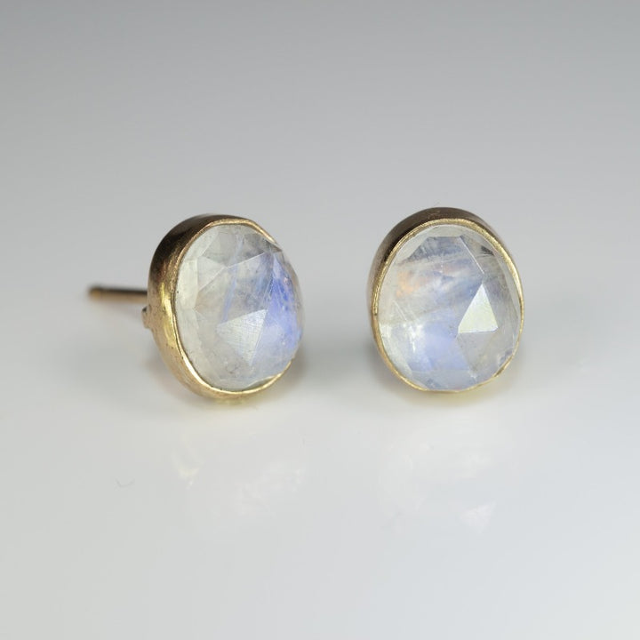 LESLIE FRANCESCA ROSE CUT RAINBOW MOONSTONE