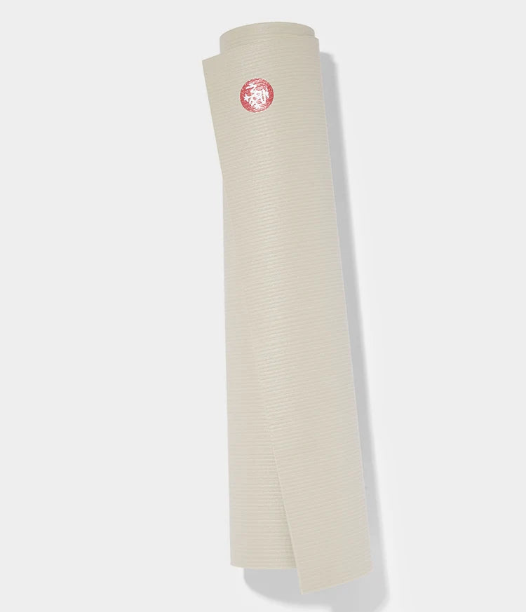 MANDUKA PROLITE YOGA MAT STANDARD LENGTH SAND 1