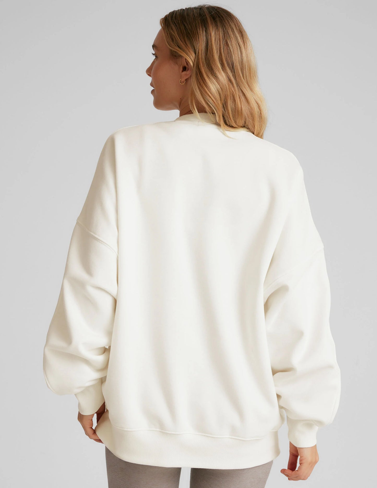 BEYOND YOGA LUXEFLEECE OVERSIZED SWEATSHIRT FRESH SNOW