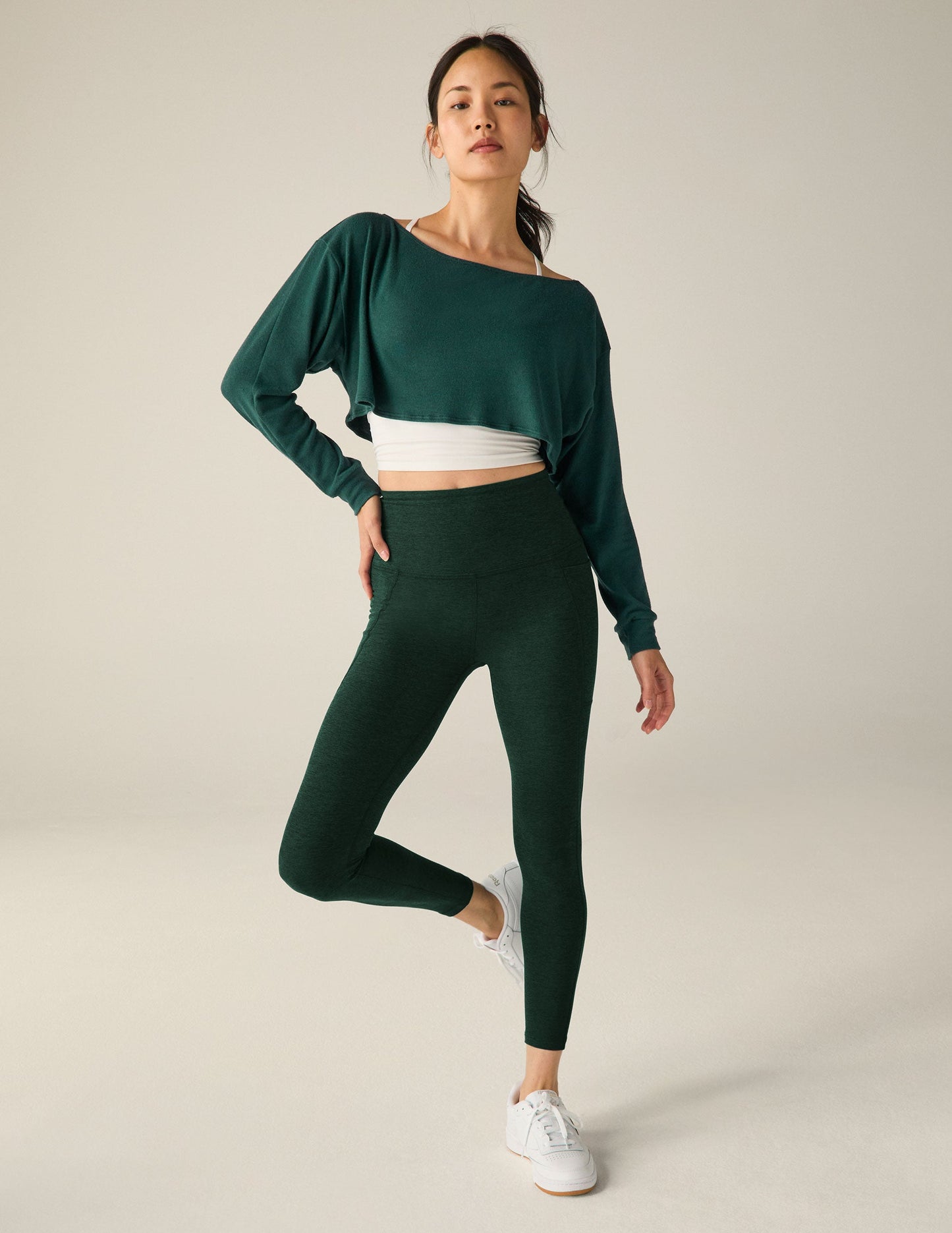 BEYOND YOGA DUET 2-WAY CONVERTIBLE SHRUG DARK SPRUCE GREEN