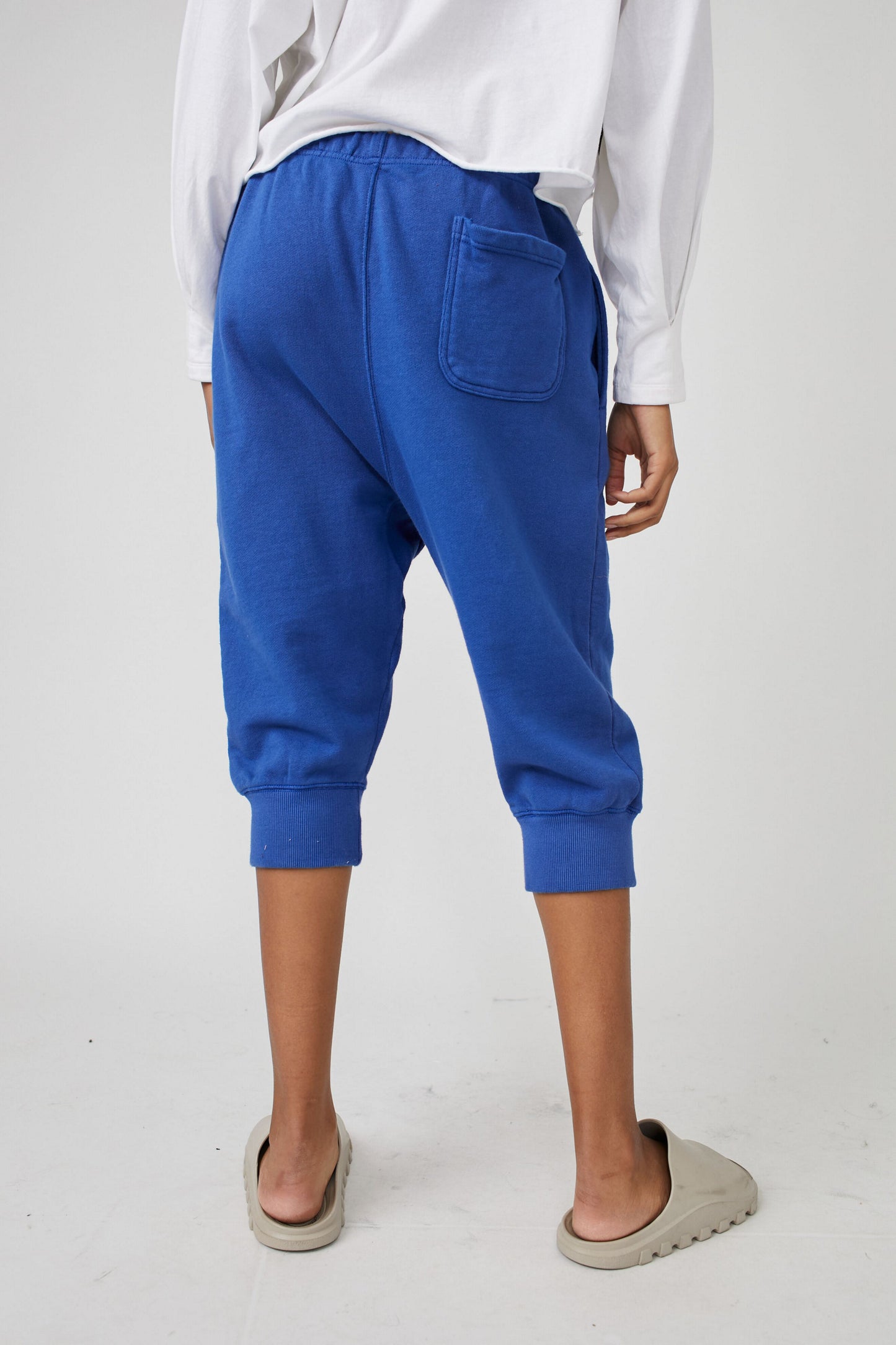FREE PEOPLE BEST OF CROPPED JOGGER BLUE FLAME