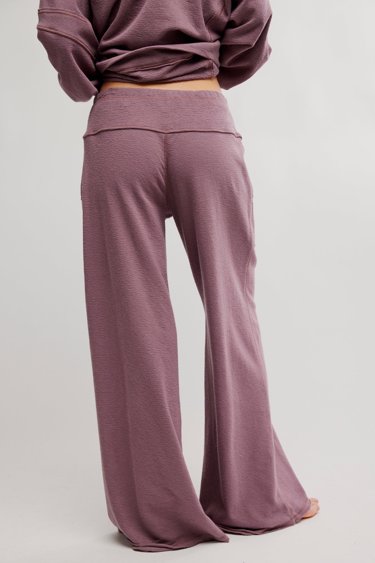 FREE PEOPLE STAYCATION LOUNGE PANT ELDERBERRY TEA