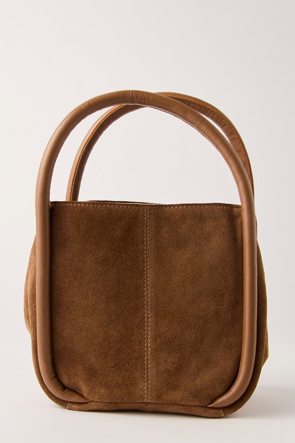 FREE PEOPLE BARLOW BUCKET BAG COGNAC