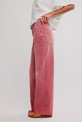 FREE PEOPLE We The Free Nia Boyfriend Jeans Baroque Pink