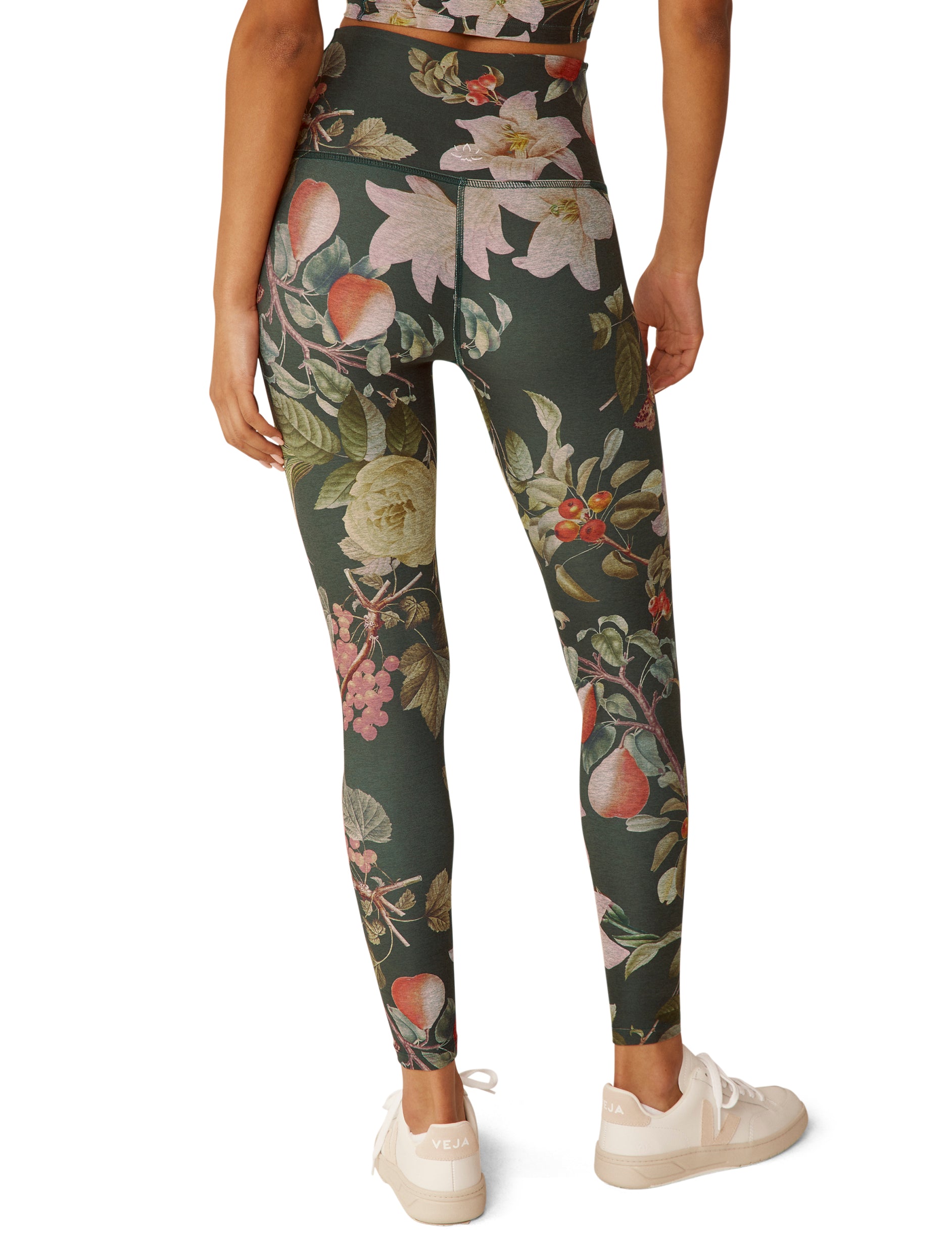 BEYOND YOGA SOFTMARK CAUGHT IN THE MIDI HIGH WAISTED LEGGING BOTANICAL GARDEN