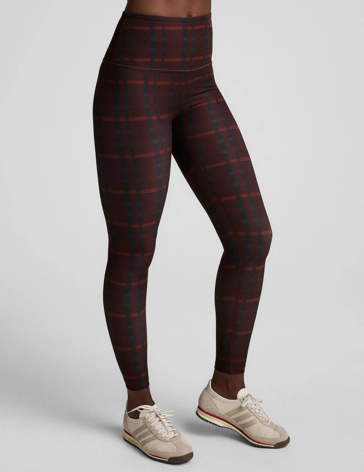 BEYOND YOGA SOFTMARK CAUGHT IN THE MIDI HIGH WAISTED LEGGING DARK CHERRY PREPPY PLAID
