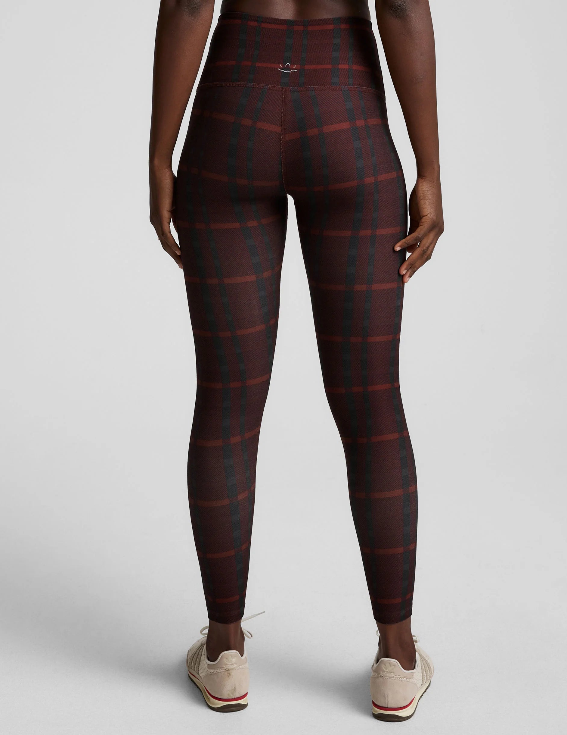 BEYOND YOGA SOFTMARK CAUGHT IN THE MIDI HIGH WAISTED LEGGING DARK CHERRY PREPPY PLAID
