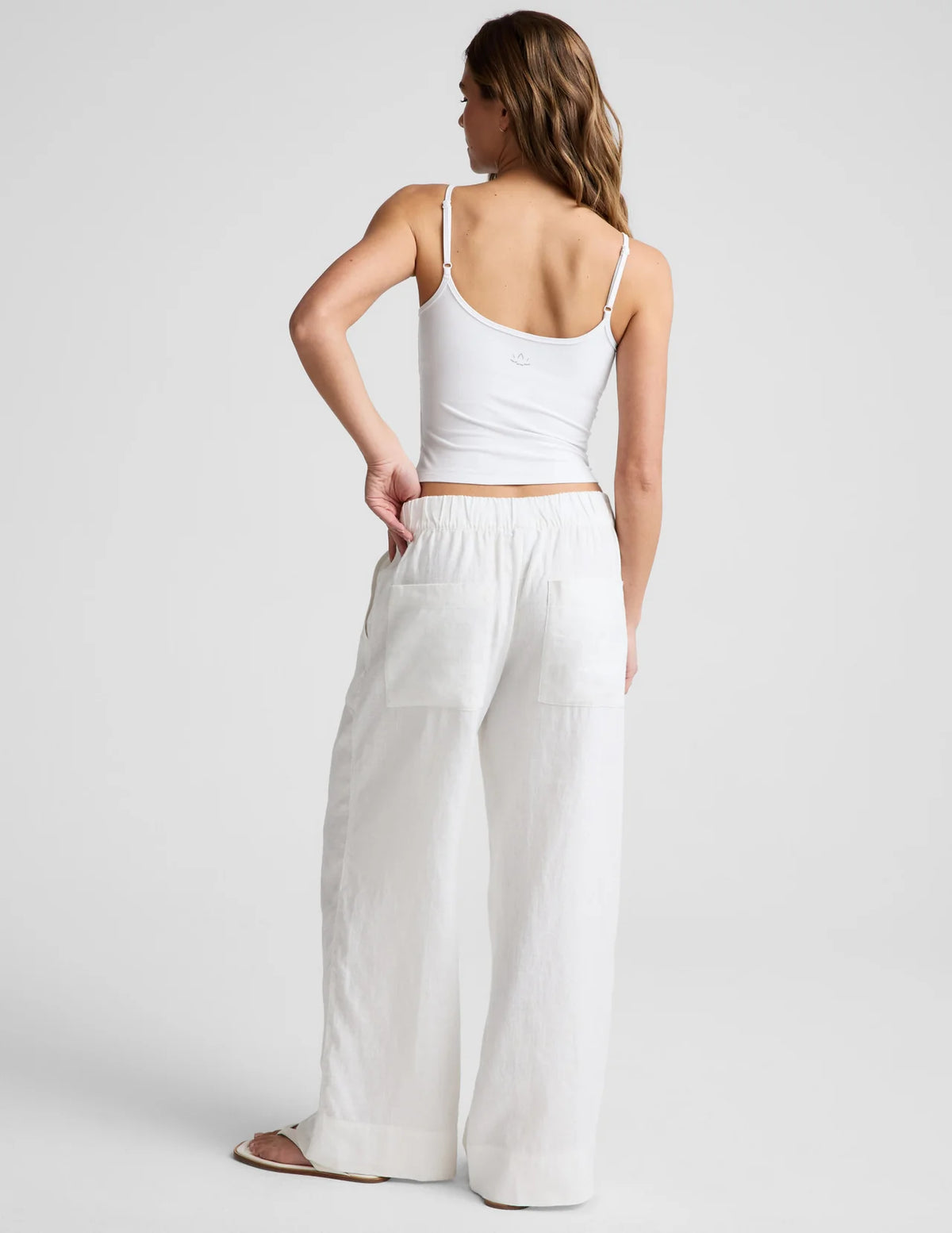 SALE BEYOND YOGA SOFT WASH LINEN EASY WIDE LEG PANT WHITE
