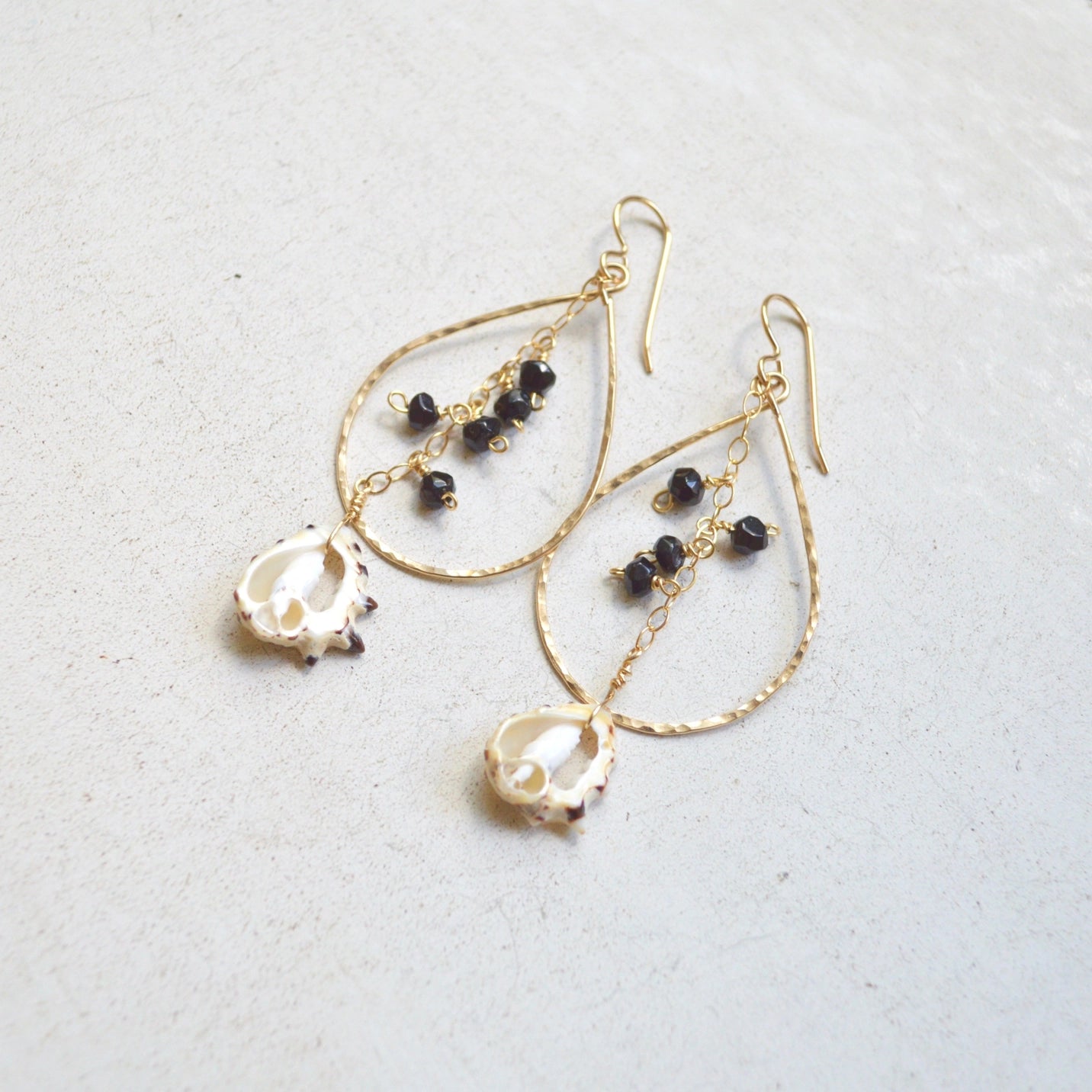 SALTY BUT SWEET Black Onyx &nbsp;Drupa Shell Teardrop Earrings in Gold