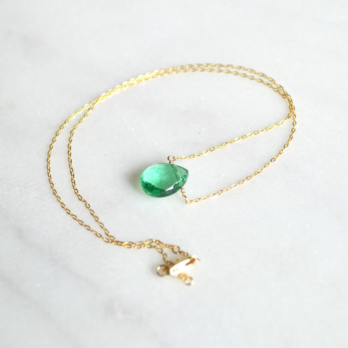 SALTY BUT SWEET EMERALD CRYSTAL BRIOLETTE NECKLACE