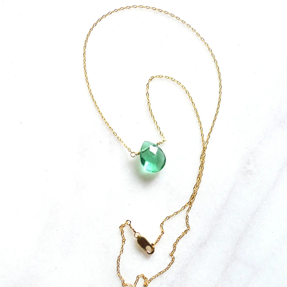 SALTY BUT SWEET EMERALD CRYSTAL BRIOLETTE NECKLACE