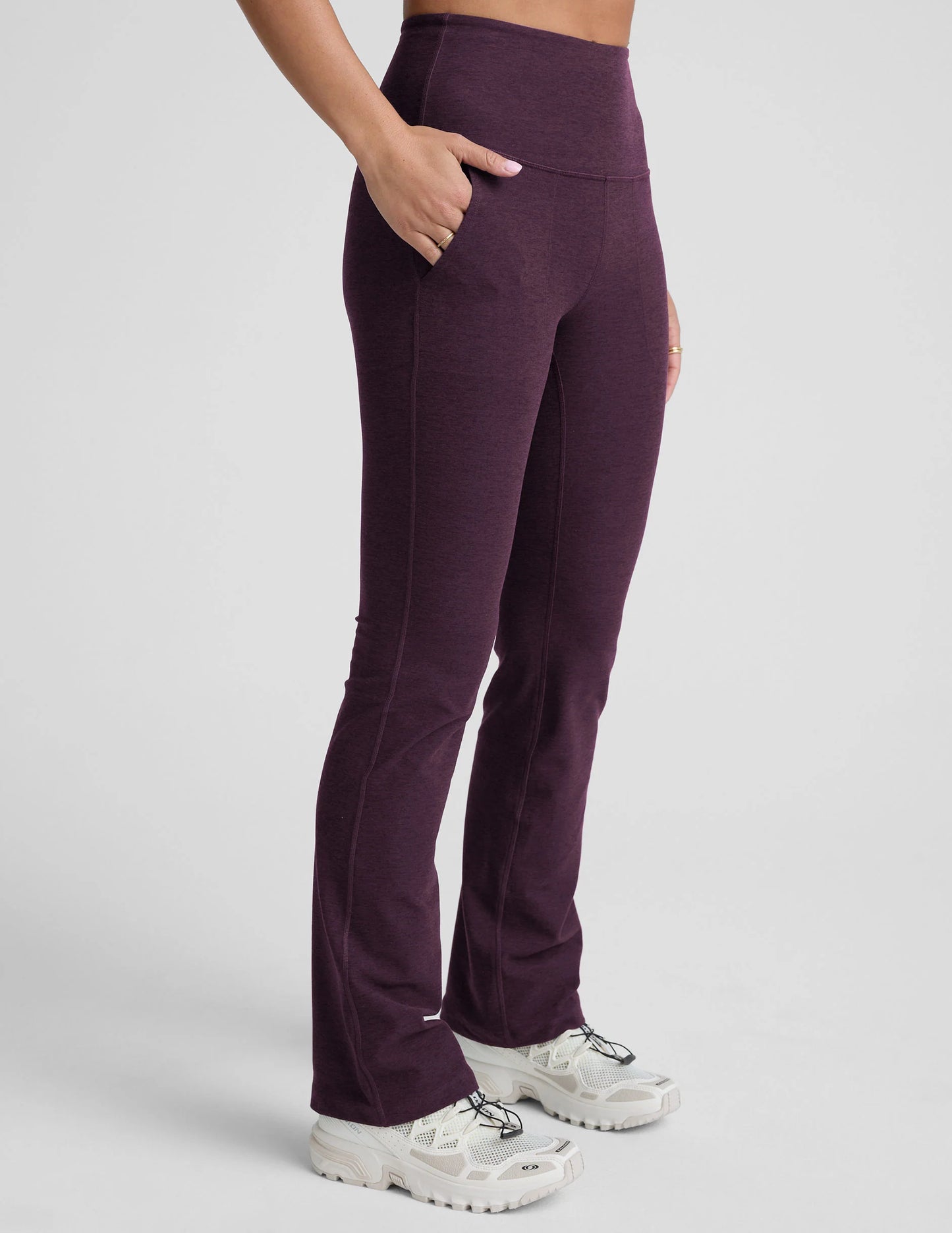 BEYOND YOGA SPACEDYE HIGH WAISTED PRACTICE POCKET BOOTCUT PANT EGGPANT PURPLE HEATHER