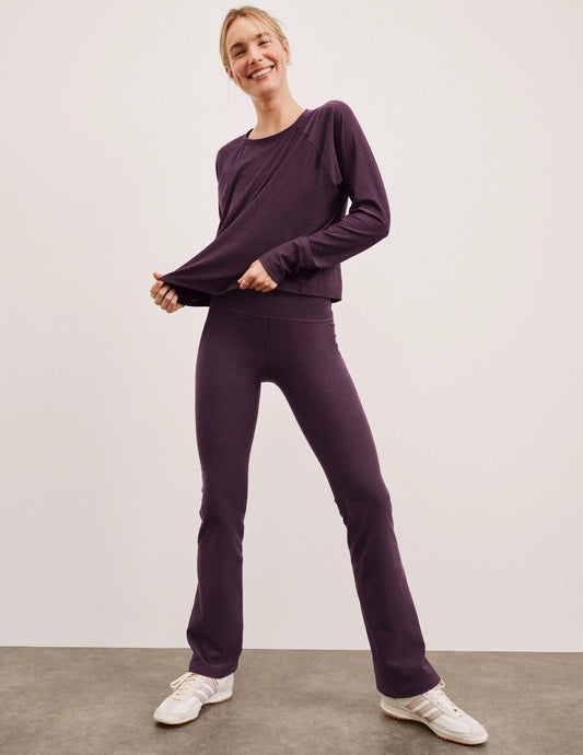 BEYOND YOGA SPACEDYE HIGH WAISTED PRACTICE POCKET BOOTCUT PANT EGGPANT PURPLE HEATHER