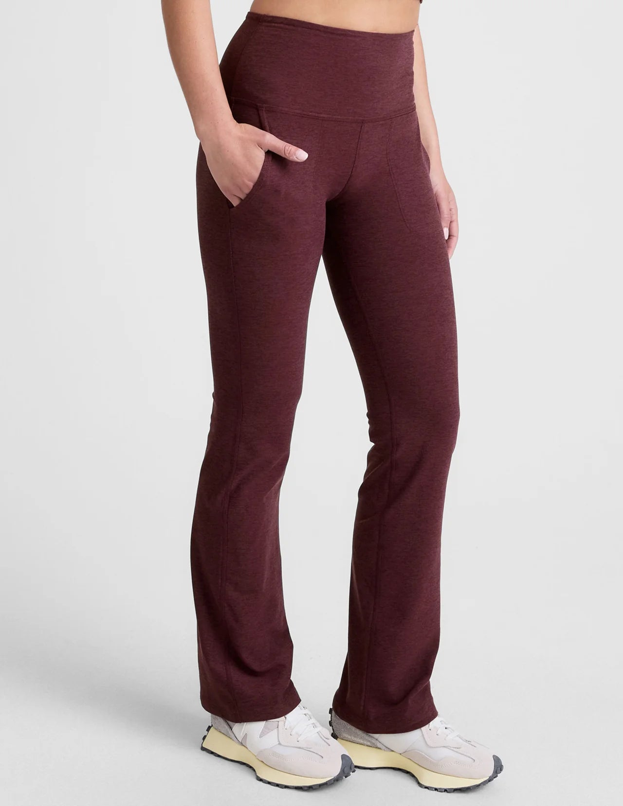 BEYOND YOGA SPACEDYE HIGH WAISTED PRACTICE POCKET BOOTCUT PANT MIDNIGHT BURGUNDY HEATHER