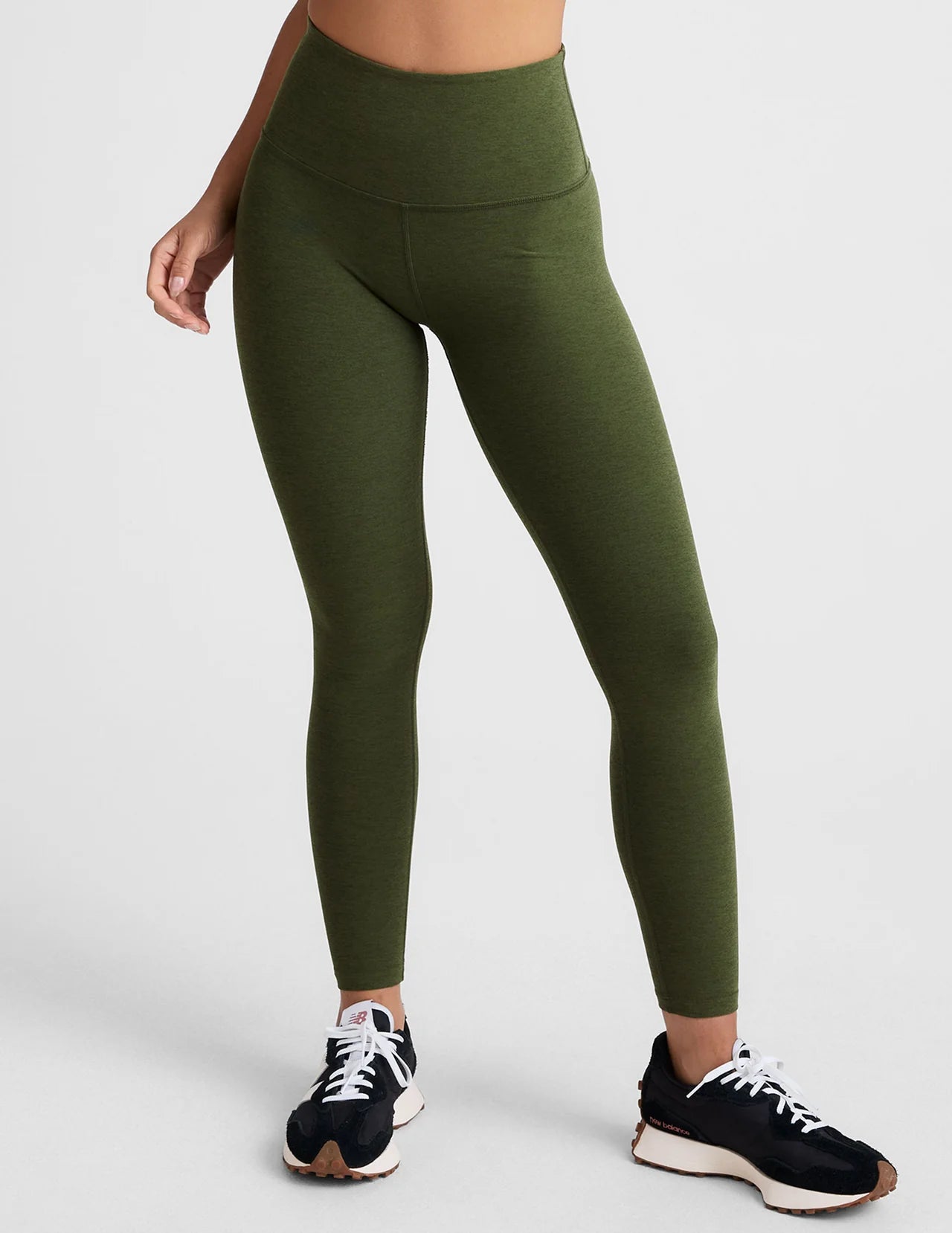 BEYOND YOGA CAUGHT IN THE MIDI HIGH WAISTED LEGGING ARMY GREEN HEATHER