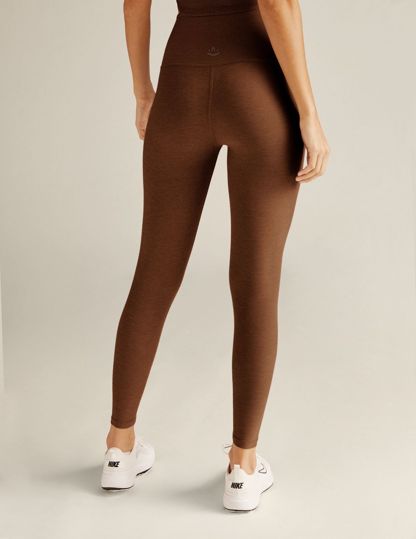 BEYOND YOGA SPACEDYE HIGH WAIST CAUGHT IN THE MIDI LEGGING BOLD MOCHA HEATHER