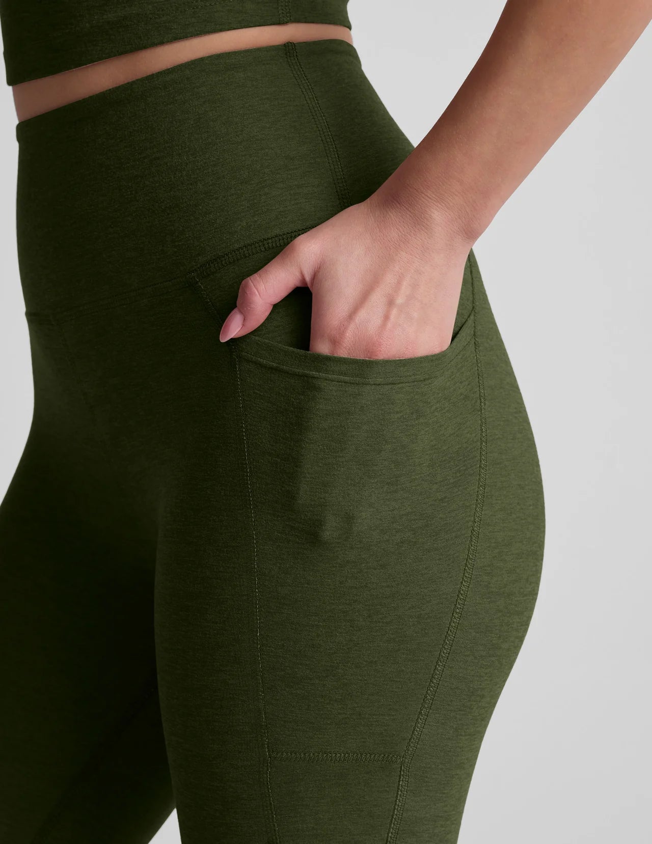 BEYOND YOGA SPACE DYE OUT OF POCKET HIGH WAISTED MIDI LEGGING ARMY GREEN HEATHER