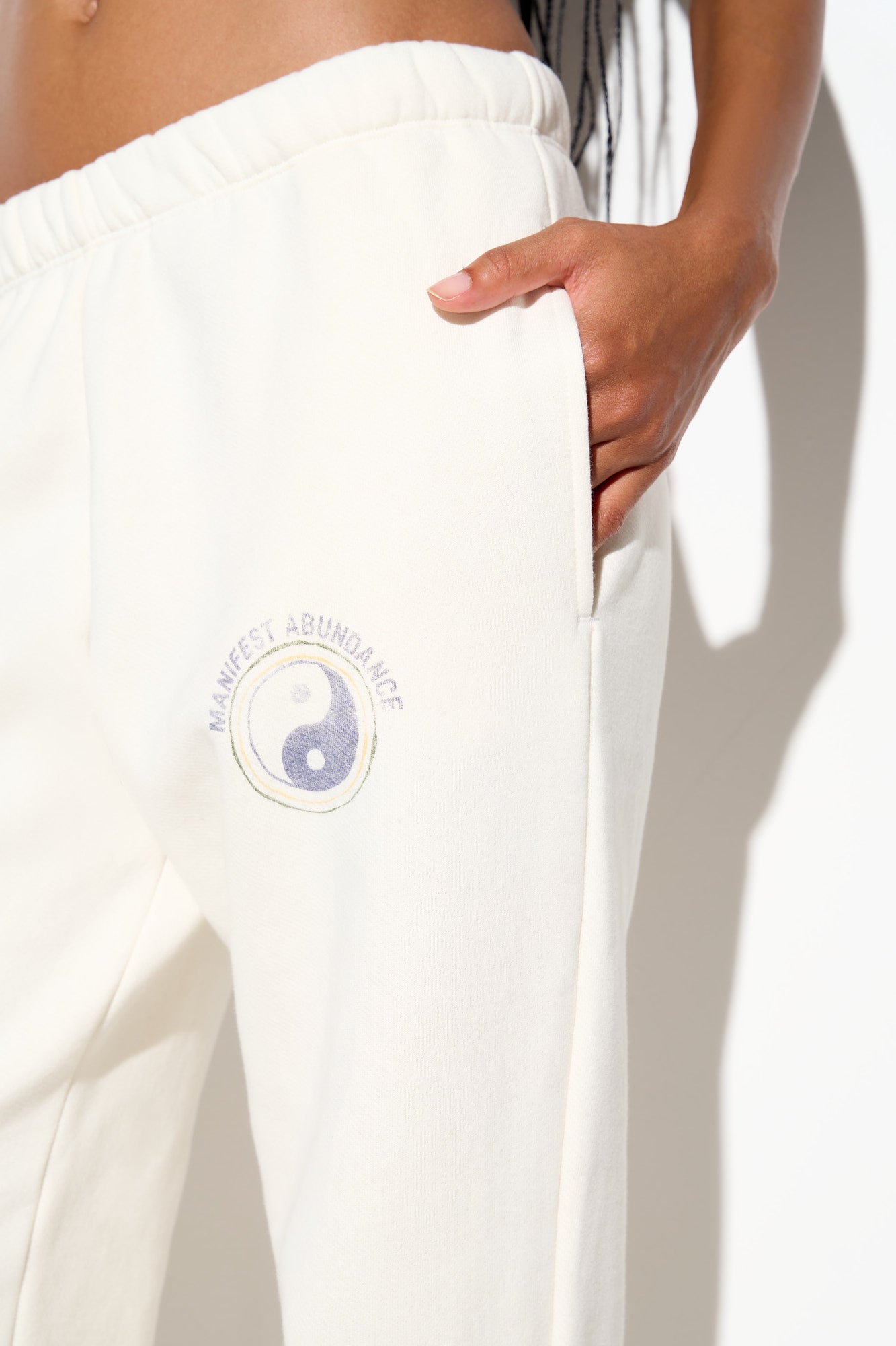 SPIRITUAL GANGSTER EARTH ENERGY BOWIE SWEATPANT VINTAGE WHITE