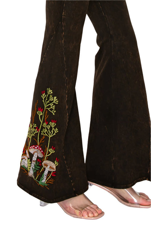 T PARTY MUSHROOM FANTASY EMBROIDERY FLARE PANTS MINERAL BROWN