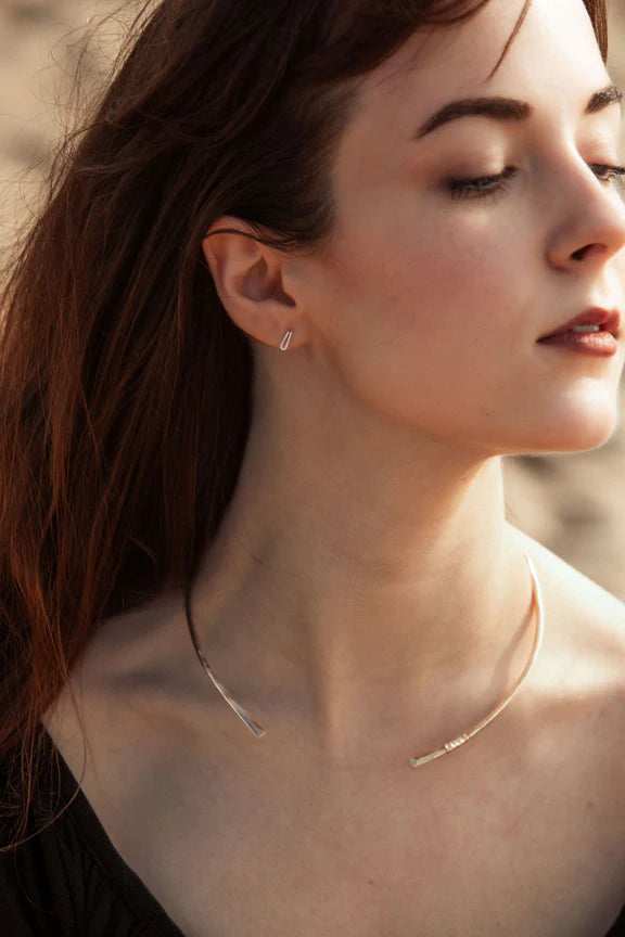 Desert Moon Design  Hund Studs sterling silver