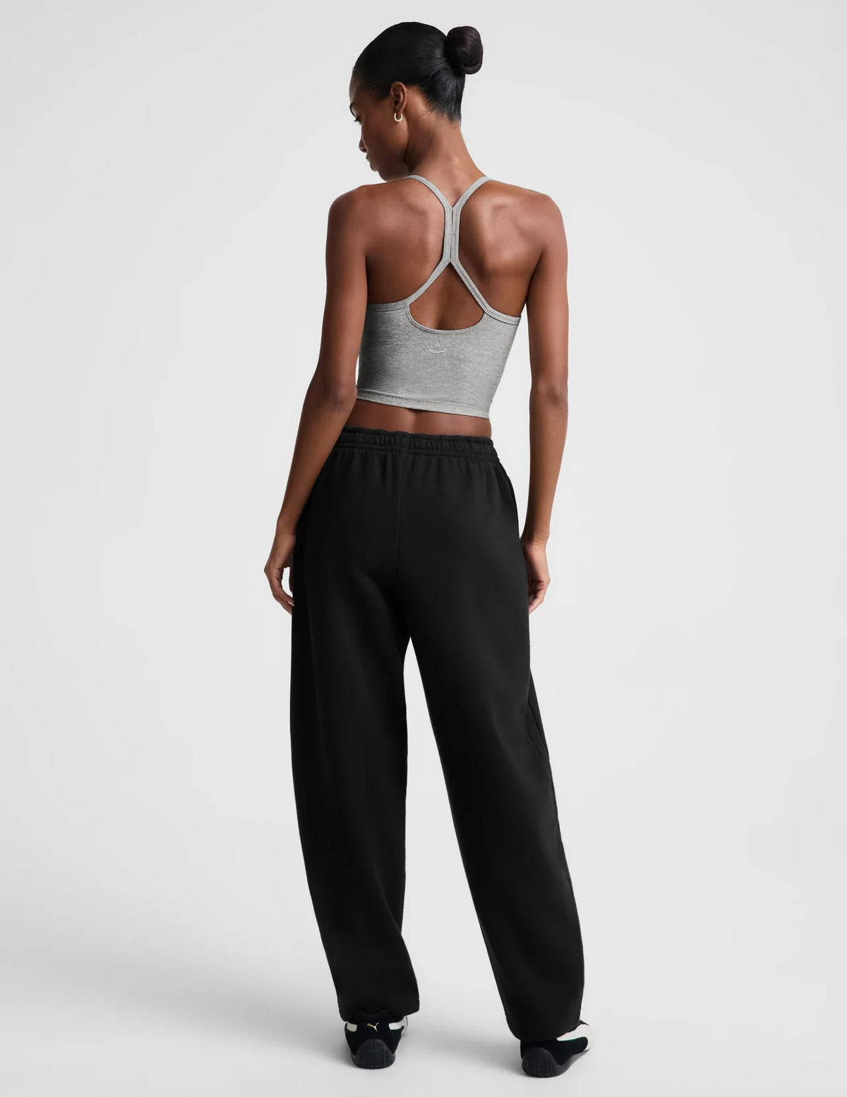 BEYOND YOGA LuxeFleece Barrel Sweatpant Black