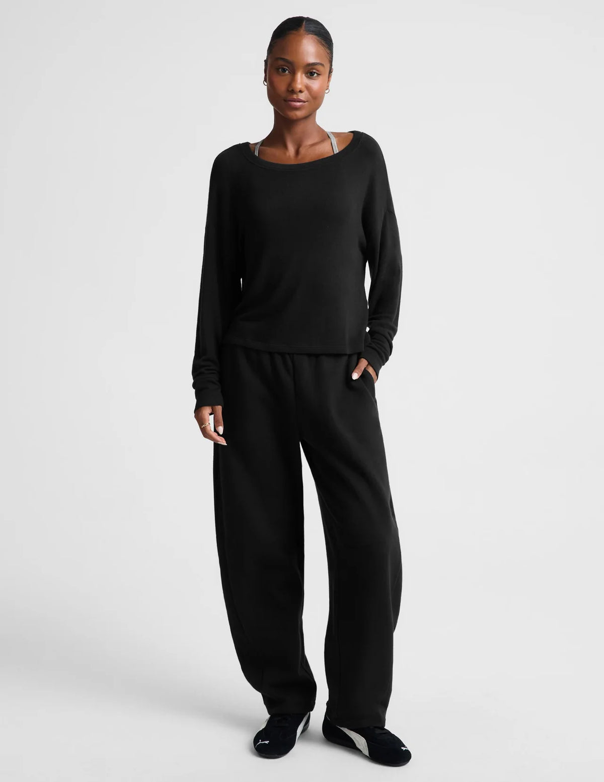 BEYOND YOGA LuxeFleece Barrel Sweatpant Black