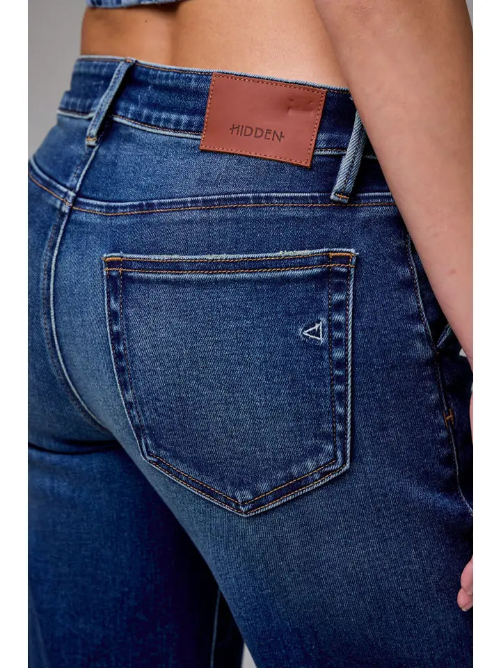 HIDDEN JEAN 33" INSEAM LOW RISE HAPPI COMFORT FLARE TROUSER DARK WASH