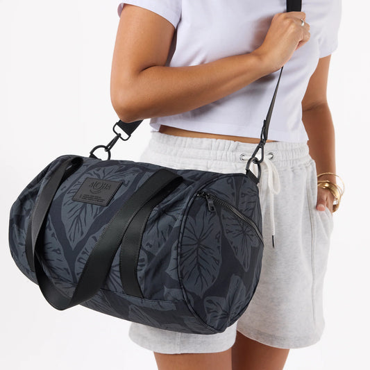 ALOHA COLLECTION KEEP IT LIGHT SPORTY DUFFLE KALO BLACK